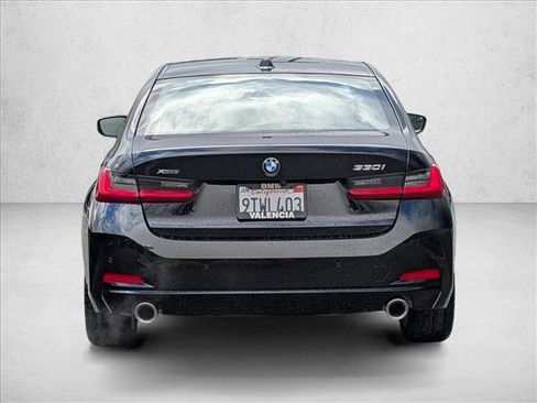 Used 2025 BMW 330i xDrive Sedan w/ Convenience Package image 7