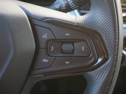 Certified 2024 Chevrolet Trax LT image 20