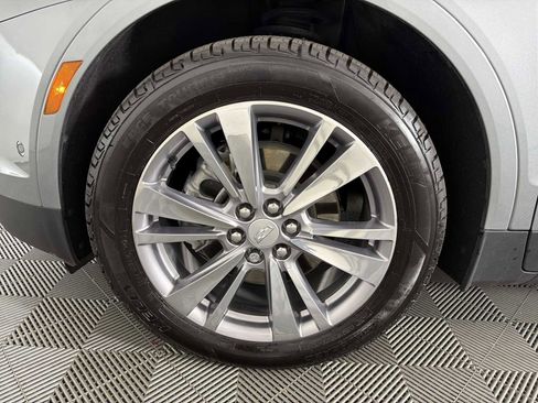 Used 2024 Cadillac XT5 Premium Luxury w/ Technology Package image 9