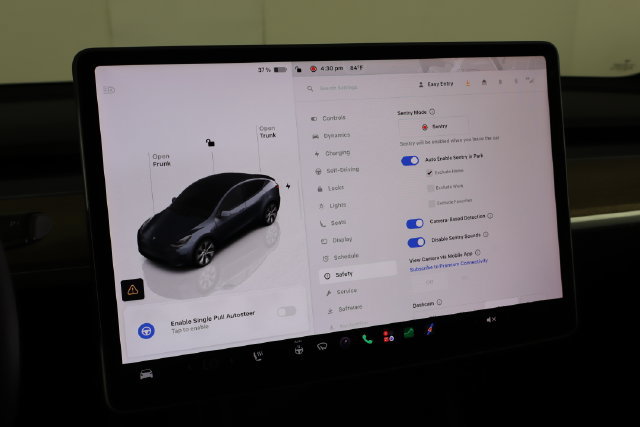 Used 2023 Tesla Model Y Long Range AWD/4WD image 32