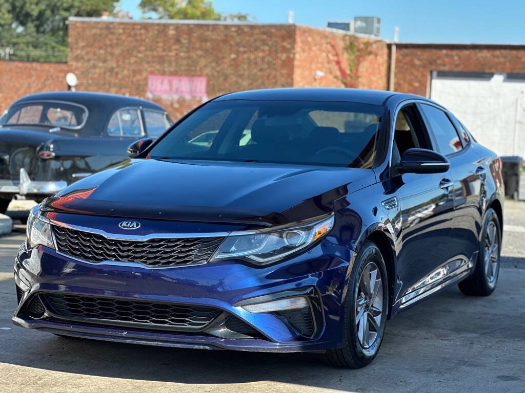 Used 2020 Kia Optima LX FWD image 3