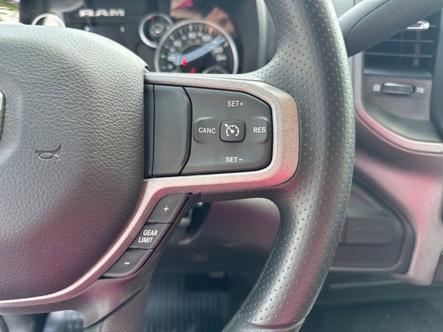 New 2024 RAM 3500 Tradesman AWD/4WD image 12