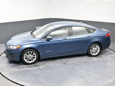 Used 2019 Ford Fusion SE image 45