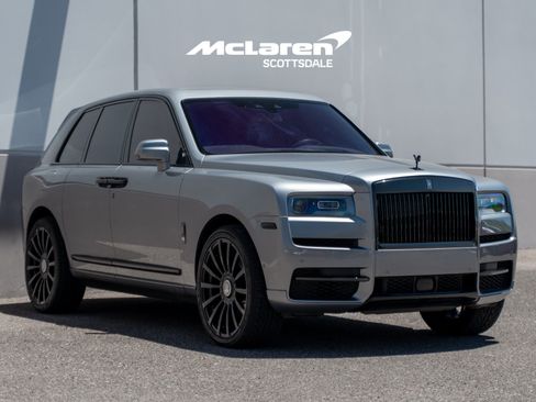 Used 2023 Rolls-Royce Cullinan Black Badge w/ Driver's Package AWD/4WD image 9