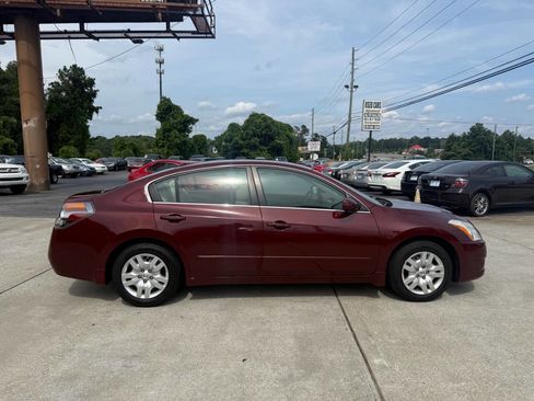 Used 2012 Nissan Altima 2.5 S FWD image 8
