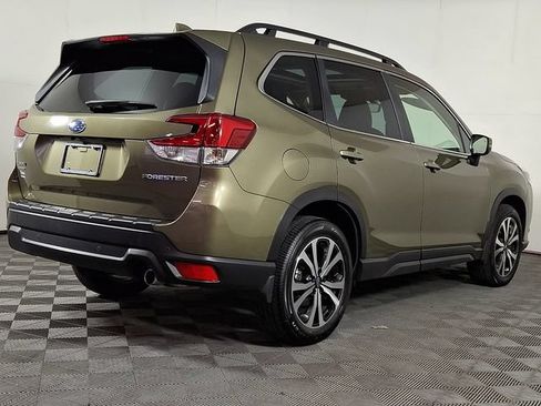 Certified 2023 Subaru Forester Limited AWD/4WD image 9