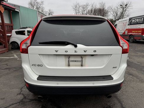 Used 2012 Volvo XC60 3.2 image 4