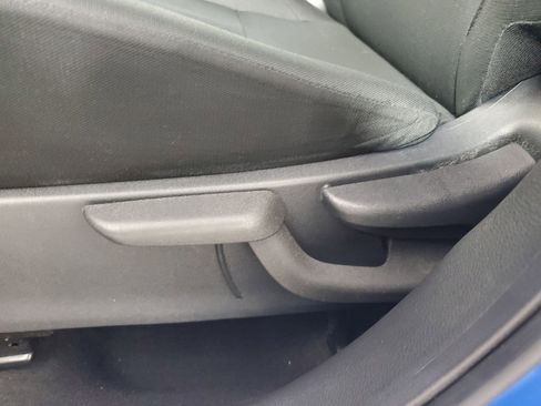 Used 2023 Nissan Kicks S image 29