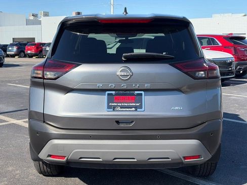 Used 2023 Nissan Rogue S AWD/4WD image 6