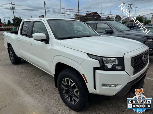 Used 2022 Nissan Frontier SV w/ Technology Package AWD/4WD image 1
