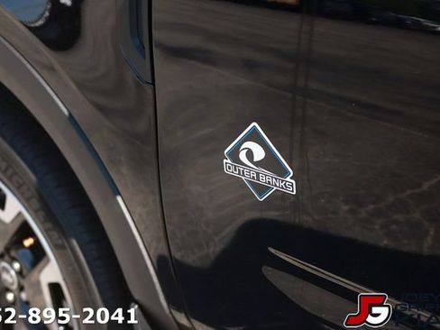Used 2024 Ford Bronco Sport Outer Banks AWD/4WD image 10