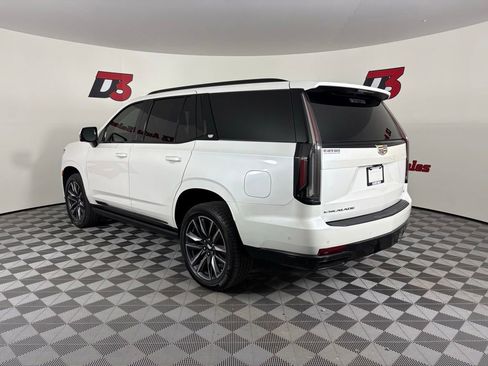 Used 2022 Cadillac Escalade Sport Platinum AWD/4WD image 5