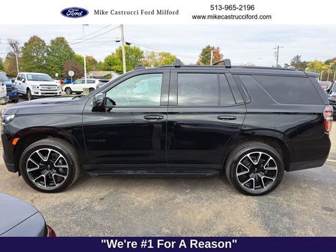 Used 2024 Chevrolet Tahoe RST w/ Luxury Package image 2