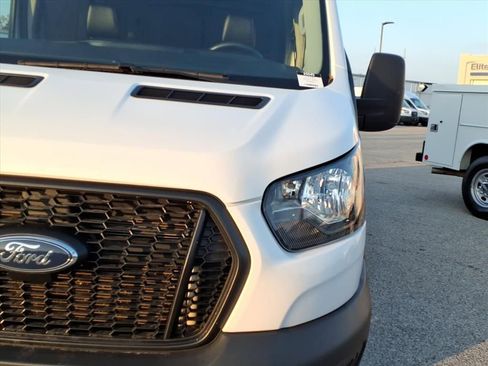 Used 2023 Ford Transit 250 Medium Roof RWD image 36