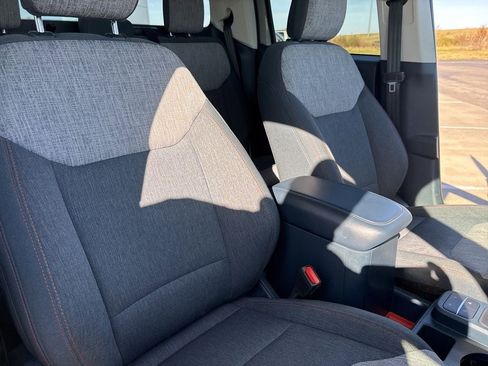 Used 2023 Ford Maverick XLT image 17