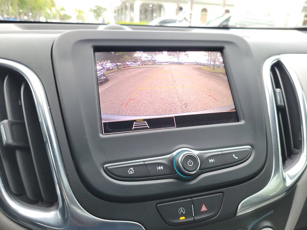Used 2023 Chevrolet Equinox LS FWD image 22