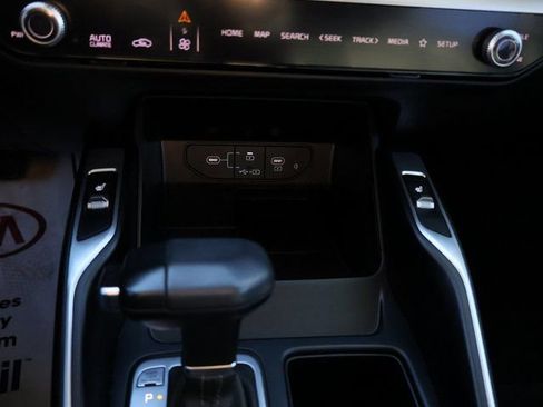 Used 2024 Kia Sorento S w/ Panoramic Sunroof Package image 31
