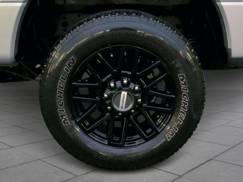 Used 2020 Ford F250 Lariat image 10