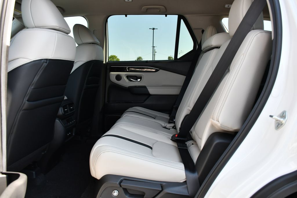 New 2026 Honda Pilot EX-L image 17