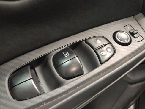 Used 2025 Nissan Sentra S FWD image 27