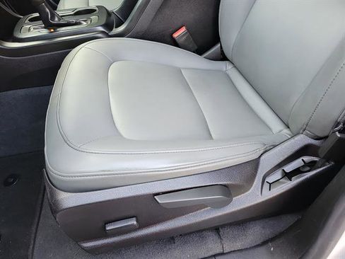 Used 2019 Chevrolet Colorado W/T RWD image 4