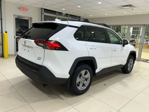 New 2025 Toyota RAV4 XLE w/ Convenience Package image 6