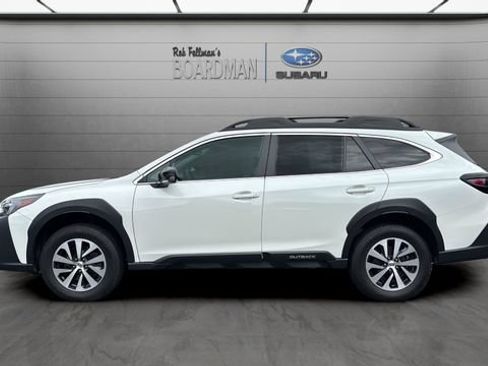 Used 2024 Subaru Outback Premium AWD/4WD image 9