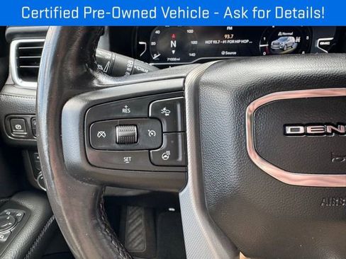 Used 2022 GMC Yukon Denali AWD/4WD image 16