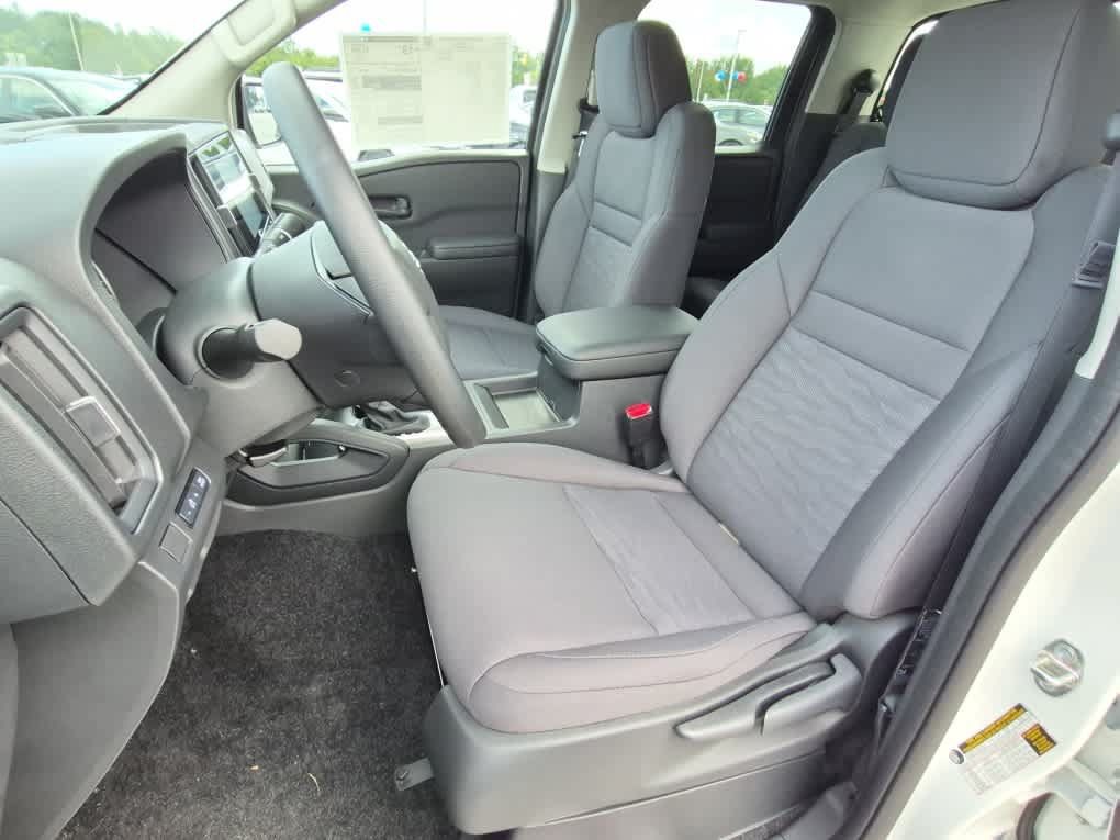 New 2026 Nissan Frontier S w/ Tow Package AWD/4WD image 10