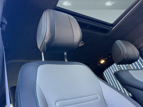 Certified 2025 Mercedes-Benz G 580 w/ EQ Technology image 18