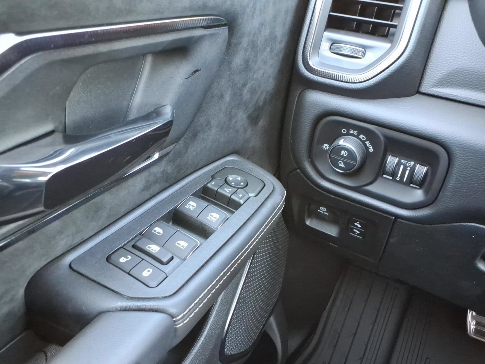 New 2026 RAM 1500 RHO AWD/4WD image 24