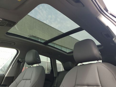 New 2026 Audi Q5 Premium image 16