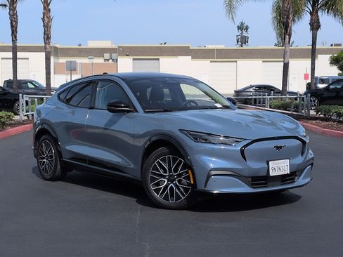 Used 2024 Ford Mustang Mach-E Premium image 2