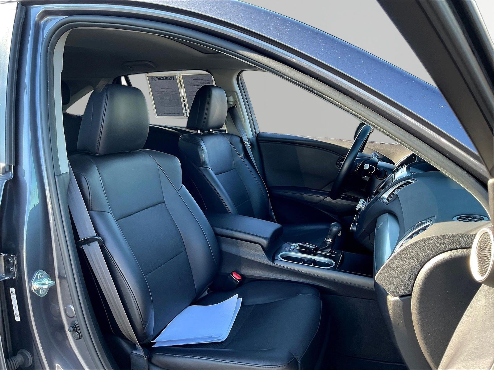 Used 2017 Acura RDX w/ Advance Package AWD/4WD image 30