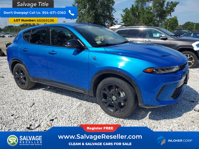 Used 2024 Dodge Hornet R/T w/ R/T Blacktop Package AWD/4WD image 5