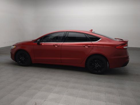 Used 2020 Ford Fusion SE w/ Equipment Group 151A FWD image 3