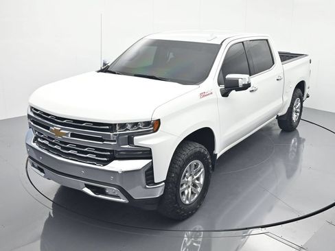 Used 2021 Chevrolet Silverado 1500 LTZ w/ Z71 Off-Road Package AWD/4WD image 29