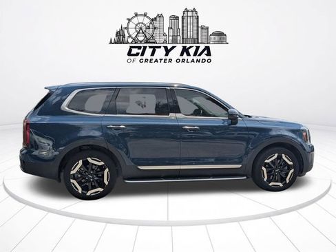 Certified 2024 Kia Telluride S w/ S Sunroof Package FWD image 6