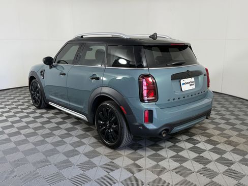 Used 2024 MINI Cooper Countryman S FWD image 3