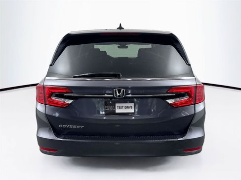 Used 2024 Honda Odyssey EX-L image 11
