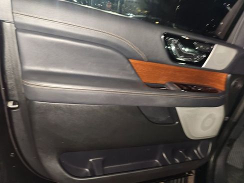 Used 2023 Lincoln Navigator L Black Label image 10