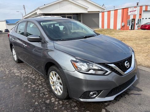 Used 2018 Nissan Sentra SV image 4