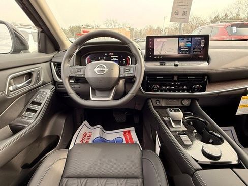 New 2026 Nissan Rogue Platinum w/ Tech Package image 22