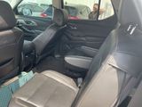 Used 2020 Chevrolet Traverse LT w/ LT Premium Package image 4