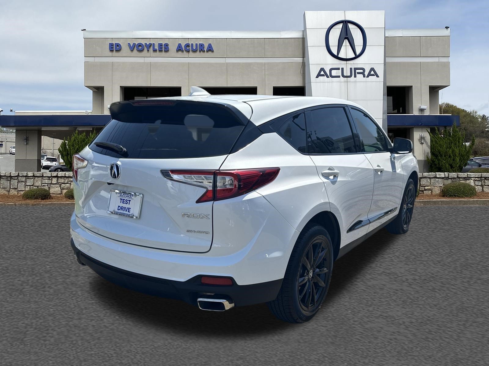 Certified 2025 Acura RDX SH-AWD image 5
