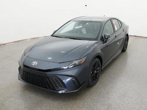 New 2026 Toyota Camry SE image 16