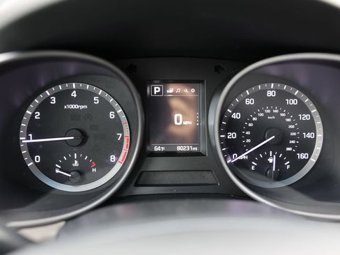 Used 2017 Hyundai Santa Fe Sport AWD/4WD image 34