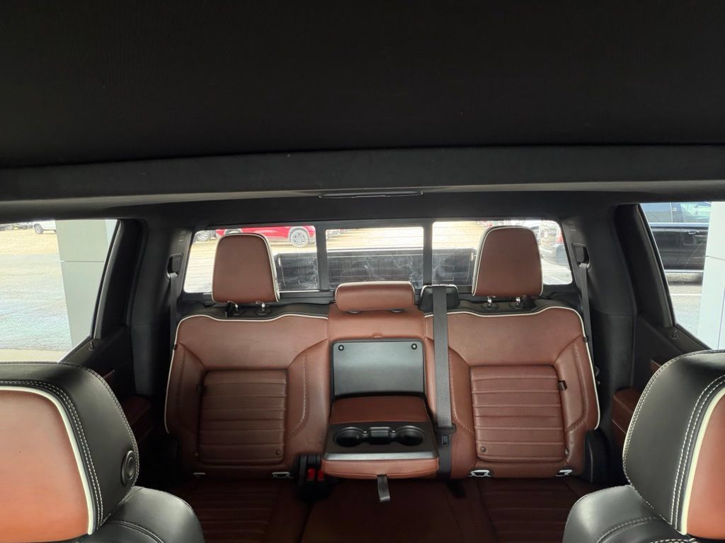 Used 2023 GMC Sierra 1500 Denali Ultimate AWD/4WD image 26