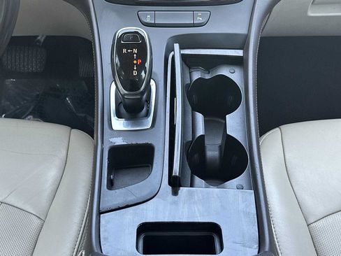 Used 2017 Buick LaCrosse Essence FWD image 29