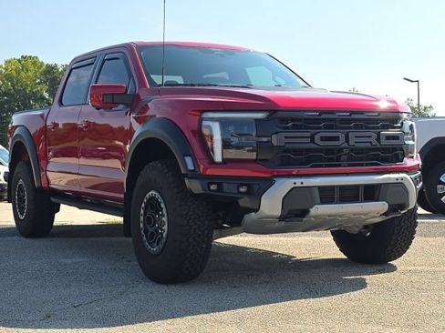 Used 2025 Ford F150 Raptor AWD/4WD image 7
